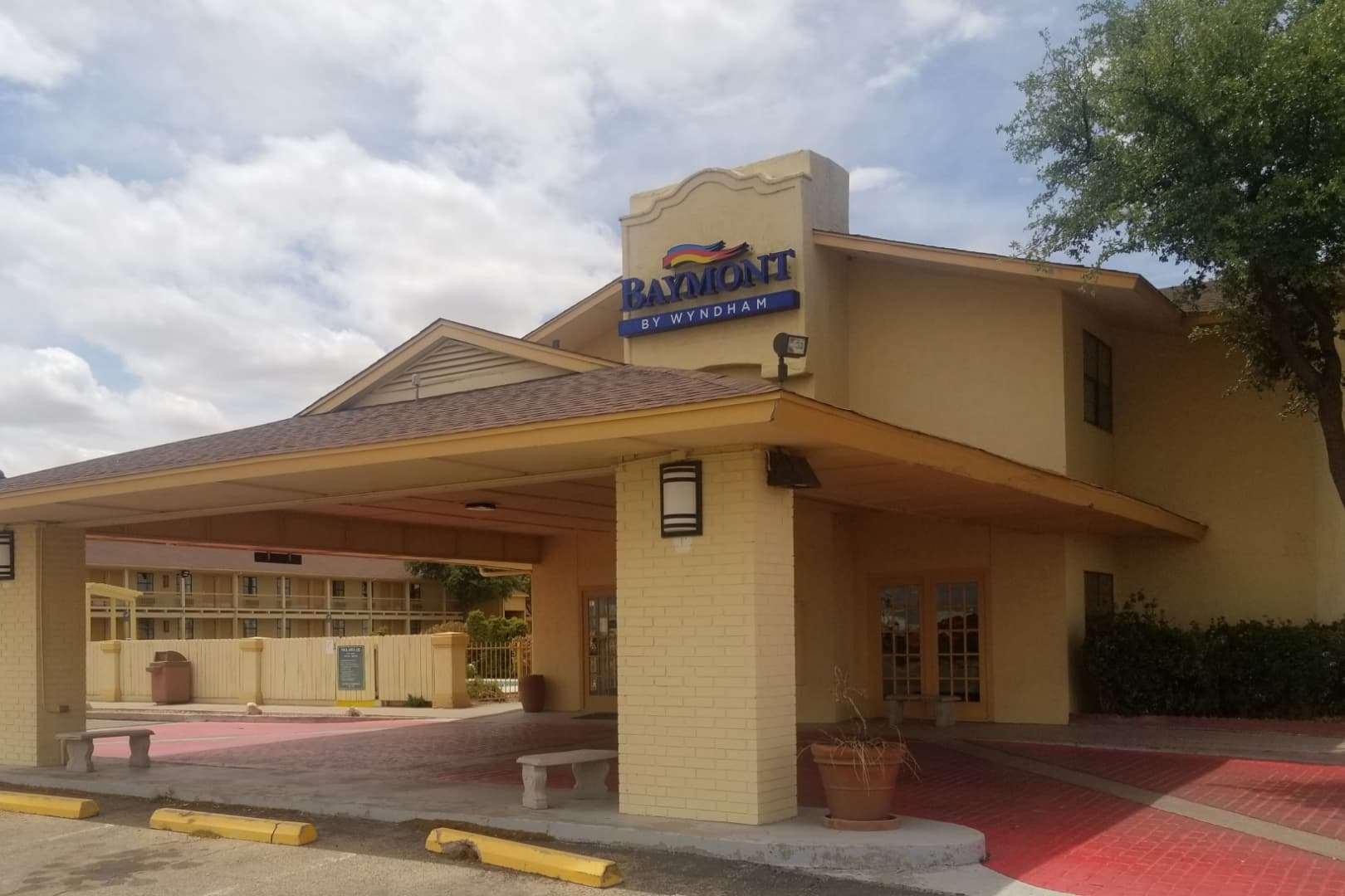 Baymont By Wyndham Fort Stockton Exterior photo