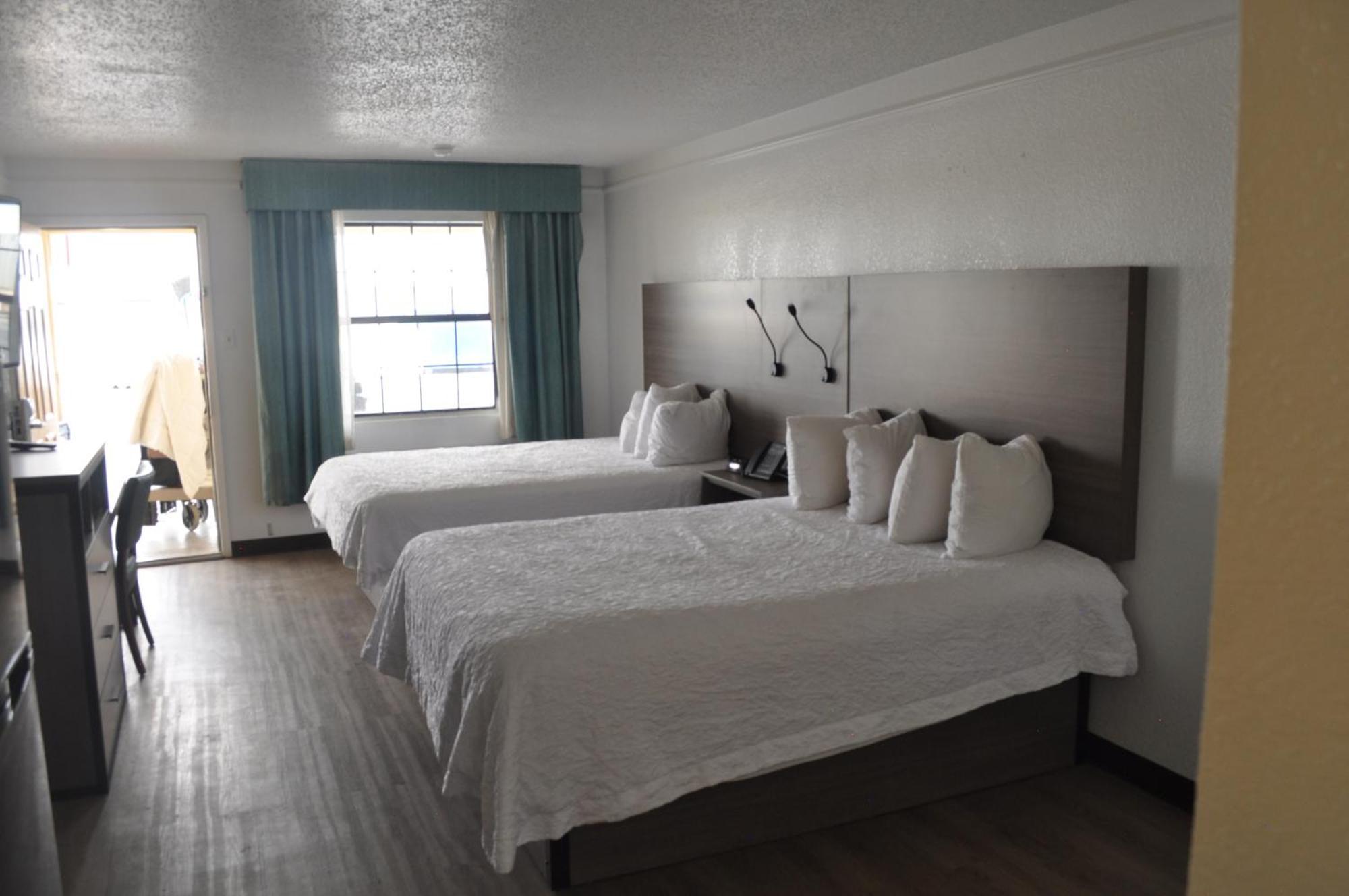Baymont By Wyndham Fort Stockton Exterior photo